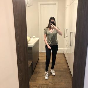 Green cross detailed tshirt